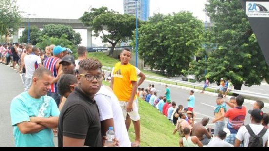 Imagem Torcedor manda vídeo com fila quilométrica na Fonte Nova