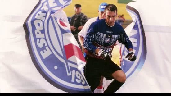 Imagem Capitão em 2002, Emerson Ferretti espera que o Bahia aproveite bom momento