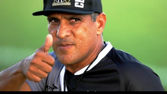 Imagem Silas diz que Ceará vai manter postura ofensiva: “não tem porque ficar recuado”
