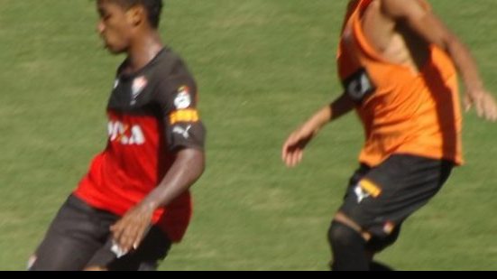Imagem Diante do São Paulo, Vitória decide vaga na semifinal da Copa do Brasil Sub-17