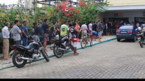 Imagem Mais de 33 mil ingressos já foram vendidos para Ceará x Bahia; cadeira esgotada