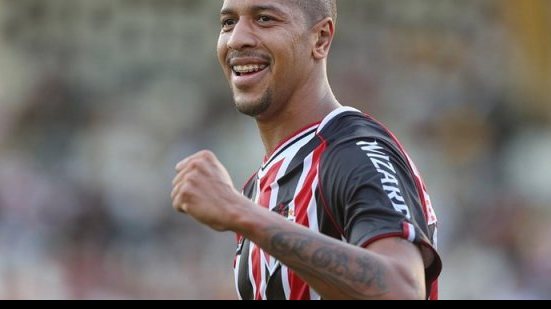 Imagem Alvo do Vitória, zagueiro do São Paulo vai para clube da Série A