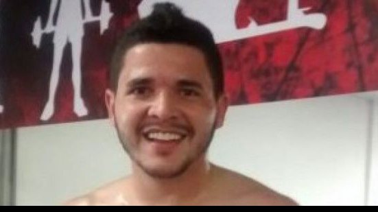 Imagem Diego Renan é aprovado em exames e treina na academia do Barradão