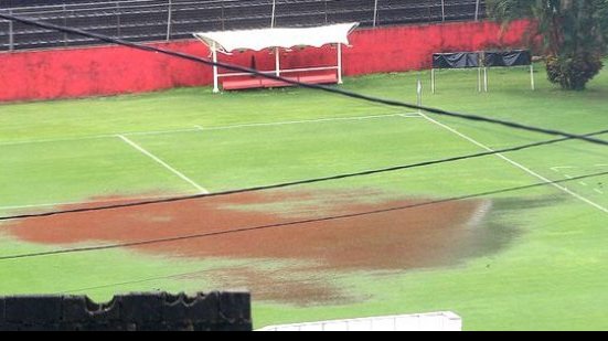 Imagem Vitória cancela treino nesta manhã por conta de fortes chuvas em Salvador