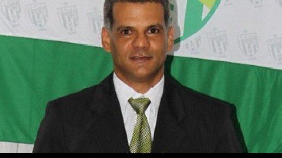 Imagem Presidente do Conquista pede arbitragem de fora na final do Baianão