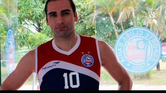 Imagem  Com edema na panturrilha, Léo Gamalho segue como dúvida para final