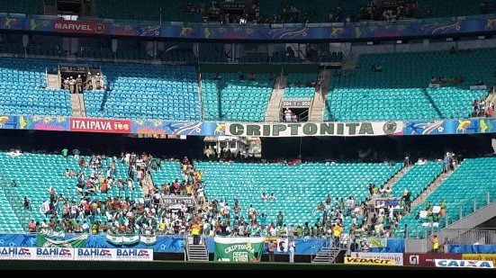 Imagem Torcidas se concentram na Fonte Nova para a decisão do Baianão