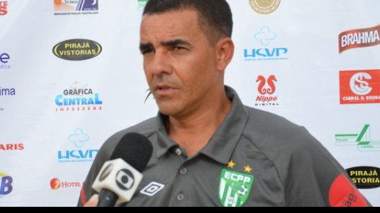Imagem Bahia pede exame antidoping; Técnico do Conquista critica