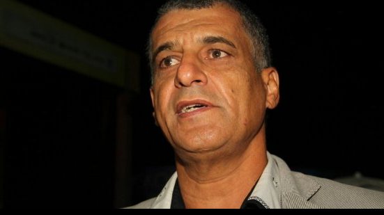 Imagem Quintino Barbosa avisa que fica na Juazeirense e mira título em 2016