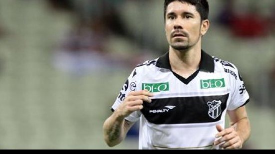 Imagem Na mira do Vitória, Ricardinho é vetado da estreia do Ceará na Série B