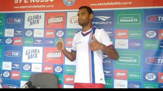 Imagem Apresentado no Bahia, Jailton mostra as credenciais: zagueiro tem que zagueirar