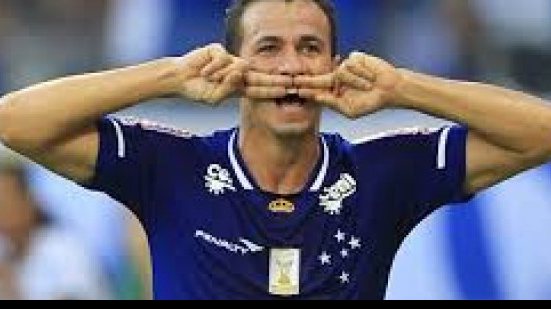 Imagem  Nos pênaltis, Cruzeiro elimina o São Paulo e segue na Libertadores