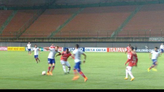 Imagem Bahia ignora estádio vazio e goleia o Mogi Mirim em Pituaçu