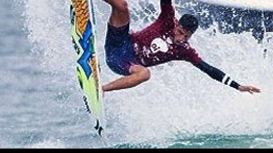 Imagem Filipinho Toledo vence austrialino e se torna campeão do Rio Pro