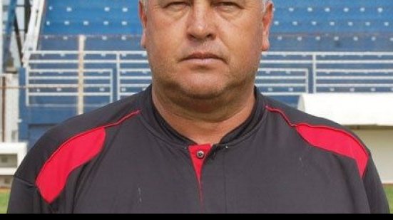 Imagem  Técnico do Oeste diz que derrota para o Vitória foi "injusta"