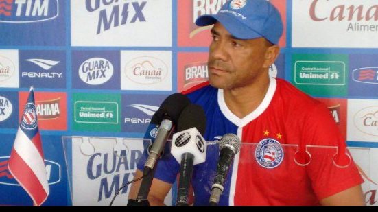 Imagem Sérgio Soares confirma time titular, lamenta lesão de Maxi e pede apoio