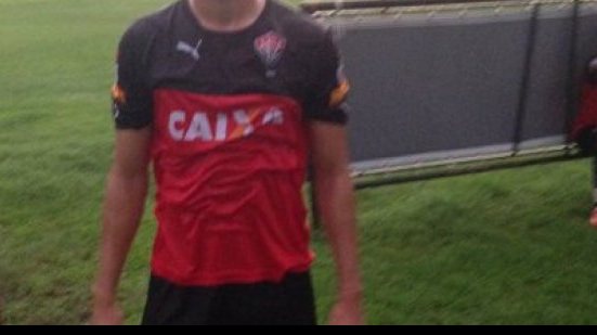 Imagem Com Pedro Ken, Vitória treina sob comando de Wesley Carvalho