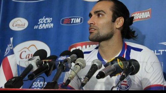 Imagem Léo Gamalho revela que problema pessoal o atrapalhou no início da temporada