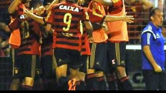Imagem Sport vence Coritiba e assume liderança da Série A