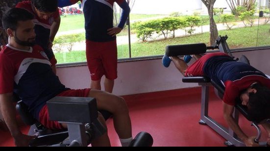 Imagem Com Maxi Biancucchi, Bahia volta aos treinos com atividade na academia