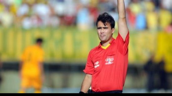 Imagem Arbitragem do Distrito Federal comanda Bahia x Paraná