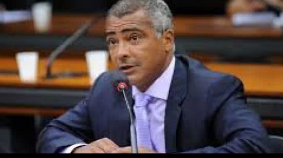 Imagem Romário comemora prisão de Marin: “ladrão tem que ir para a cadeia”