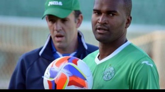 Imagem Ex-zagueiro do Vitória é pego no antidoping e deixa o Guarani