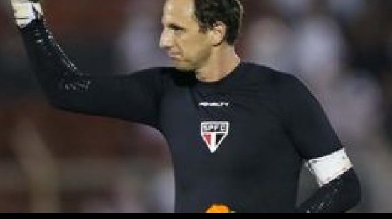 Imagem Presidente do São Paulo pede e Rogério Ceni deve renovar contrato