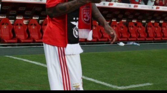 Imagem Talisca comemora título e bom desempenho na primeira temporada na Europa