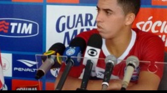Imagem Rômulo cobra seriedade diante do Macaé para manter Bahia na liderança