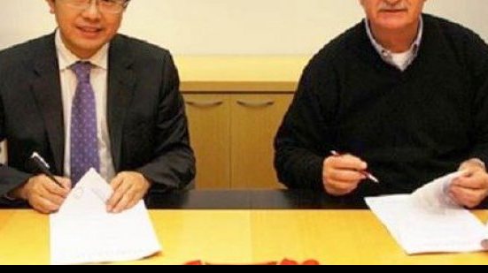 Imagem Felipão aceita proposta para treinar equipe de Elkeson na China