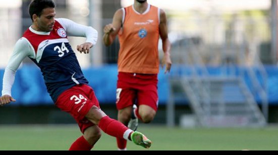 Imagem De volta ao time, Maxi quer manter postura para Bahia conquistar triunfo fora