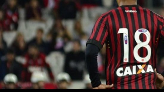 Imagem Justiça condena Atlético-PR por proibir entrada de repórter em estádio