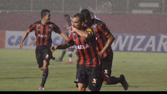 Imagem Após término da 6ª rodada, Vitória fica no G-4 da Série B pela primeira vez