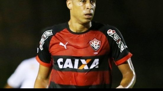 Imagem Jorge Wagner está fora da partida entre Vitória e Mogi Mirim