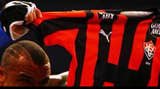 Imagem Lutador do Vitória vence ex-UFC em Curitiba