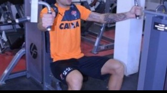 Imagem Sem o zagueiro Ramon, elenco do Vitória realiza treino na academia