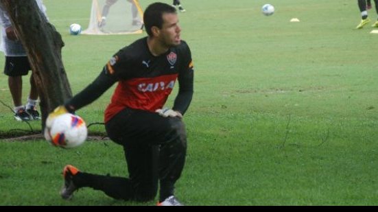 Imagem Wilson rescinde com o Vitória e é o novo reforço do Coritiba