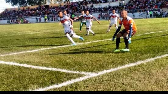 Imagem   Empate no primeiro jogo da decisão da Série B do Baiano