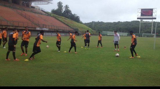 Imagem Com Fernando Miguel poupado, Vitória inicia preparação para BAVI
