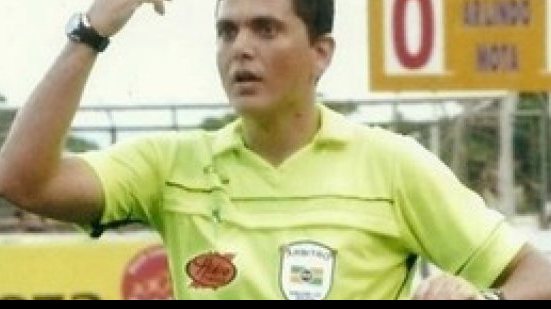 Imagem Trio cearense comanda Bahia e Paysandu