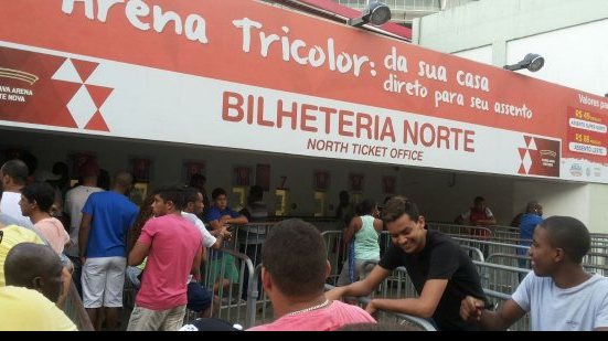 Imagem Bahia x Paysandu: torcida reclama de filas e guichês fechados; Arena explica