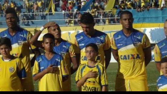 Imagem Colo Colo passa por dificuldades financeiras para a estréia na Série D