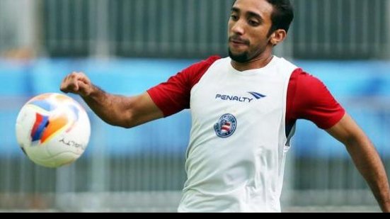 Imagem Lateral-direito está suspenso para próxima partida do Bahia na Série B