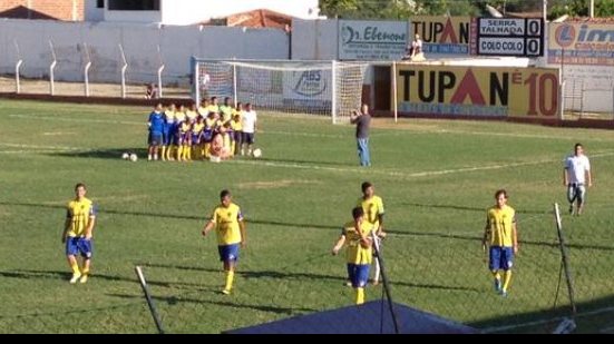 Imagem  Serrano e Colo Colo estreiam sendo derrotados na Série D do Brasileiro