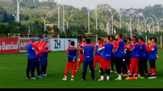 Imagem Em Porto Alegre e com reforços, Bahia encerra preparação para jogo com o Tigre