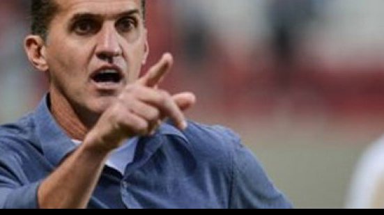 Imagem Torcida aponta que Mancini deu nó tático em Soares na goleada do BAVI