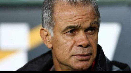 Imagem Ex-técnico da dupla BaVi é demitido do Atlético-GO