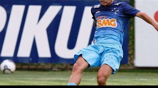 Imagem Adversário do Bahia na Série B mira contratação de ‘novo Neymar’