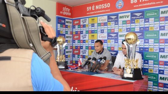 Imagem Confira a galeria de fotos da despedida de Titi do Bahia